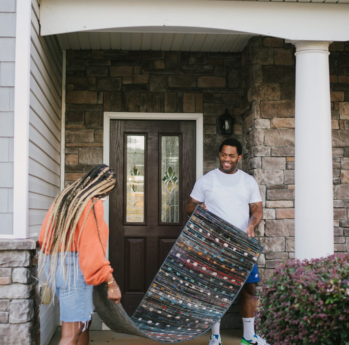 Labor For your Neighbor: Front Porch Makeover Featuring Lowes